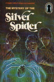 The Mystery of the Silver Spider (Alfred Hitchcock and The Three Investigators, #8) Buchen