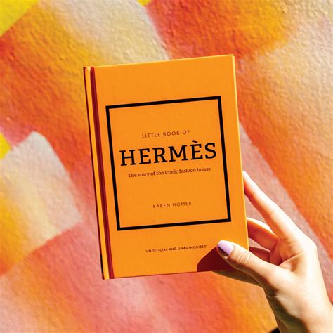 The Little Book of Hermès: The Story of the Iconic Fashion House (Little Books of Fashion, 14)