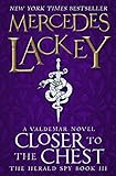 Closer to the Chest: Book 3 livre