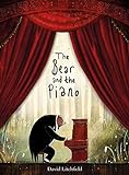 The Bear and the Piano livre