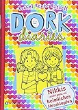 DORK Diaries, Band 12: Nikkis (nicht ganz so) heimliches Herzklopfen livre