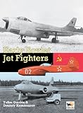 Early Soviet Jet Fighters livre